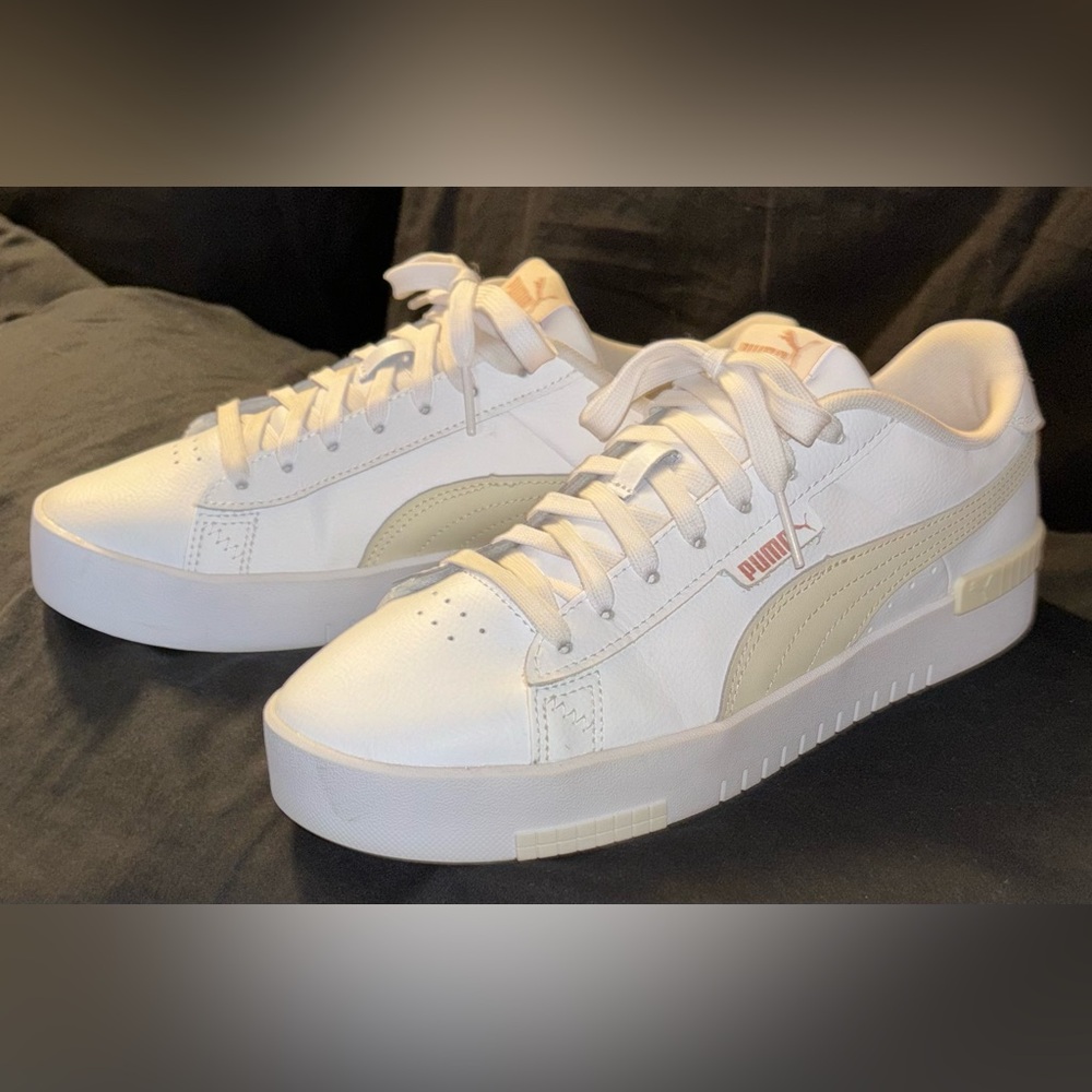 Puma Sneaker women’s size 10